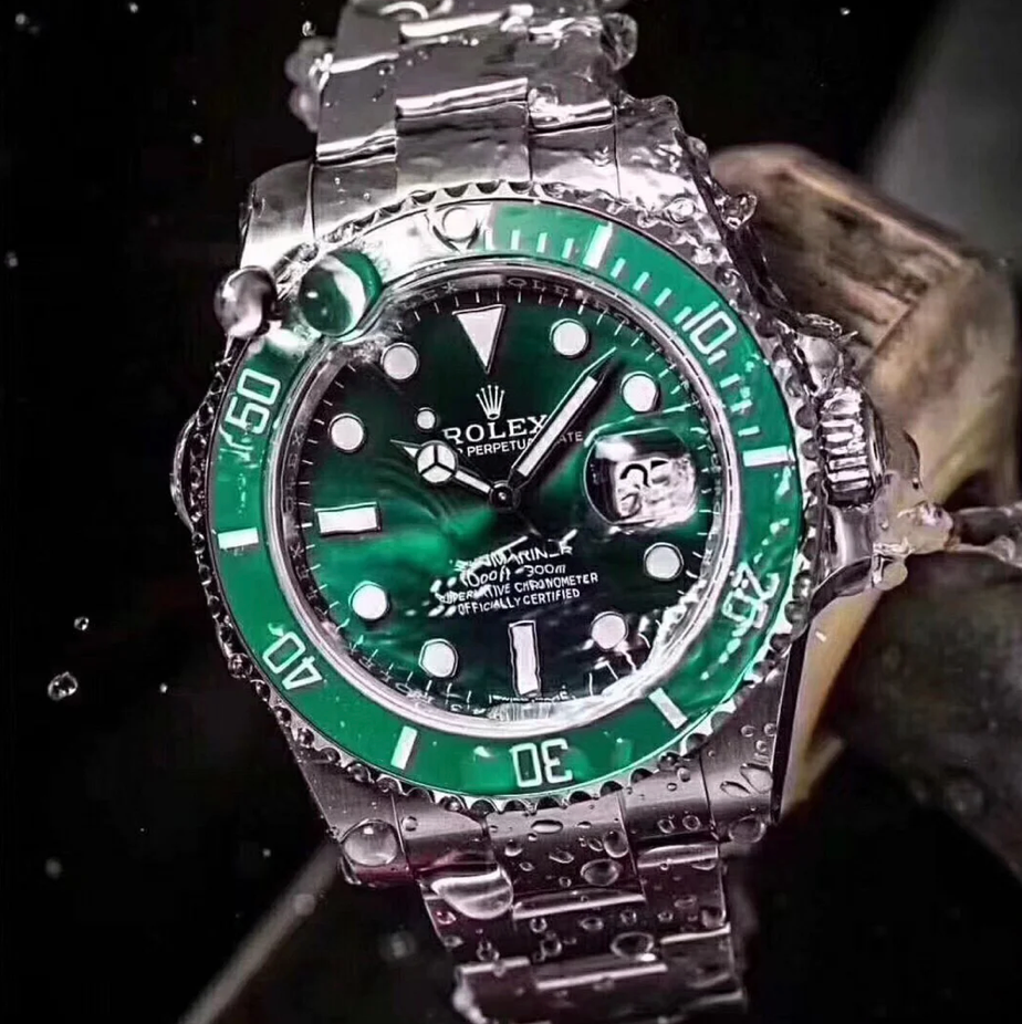Rolex Submariner Date Hulk Green Ceramic Stainless Steel 116610 LV Watch